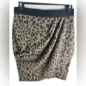 Astr Leopard Print Pencil Skirt Sz M NWT